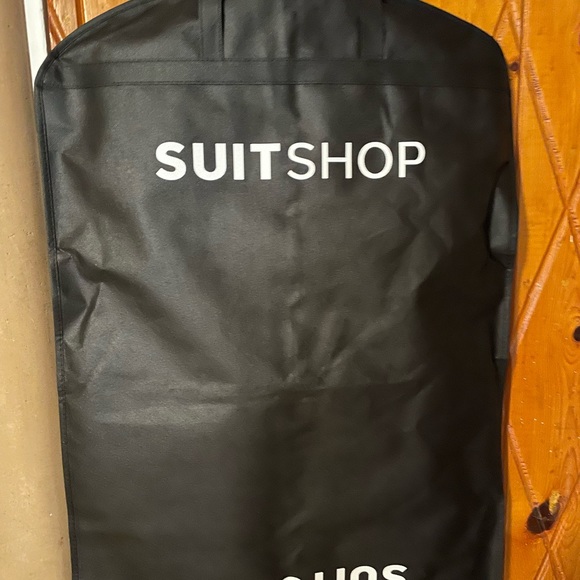 Suit shop women’s burgundy suit jacket - size 2 regular - Picture 6 of 6